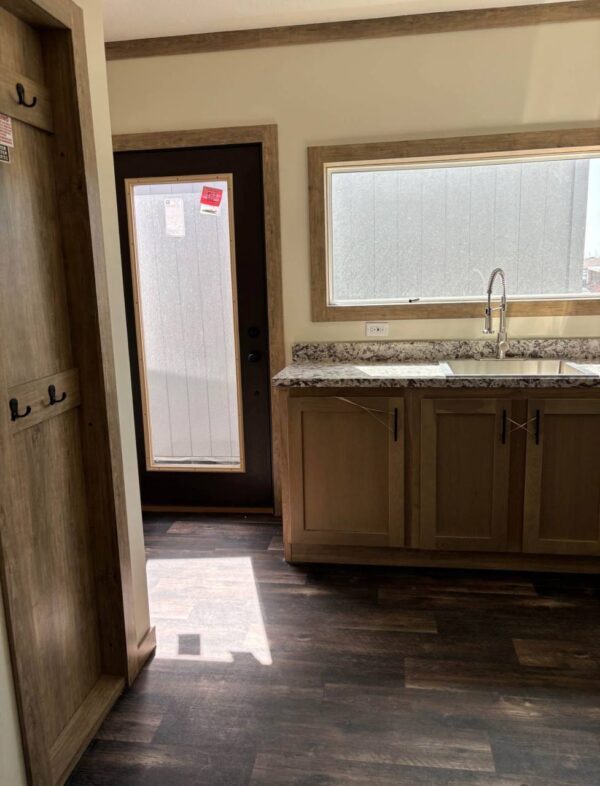 Mobile Home 4-Bedroom, 2-bath - Image 12