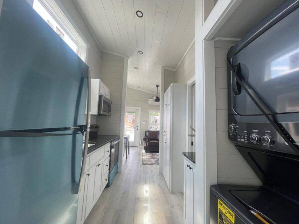 Tiny Mobile Home 396 sq ft, 1 bedroom, 1 bath - Image 7