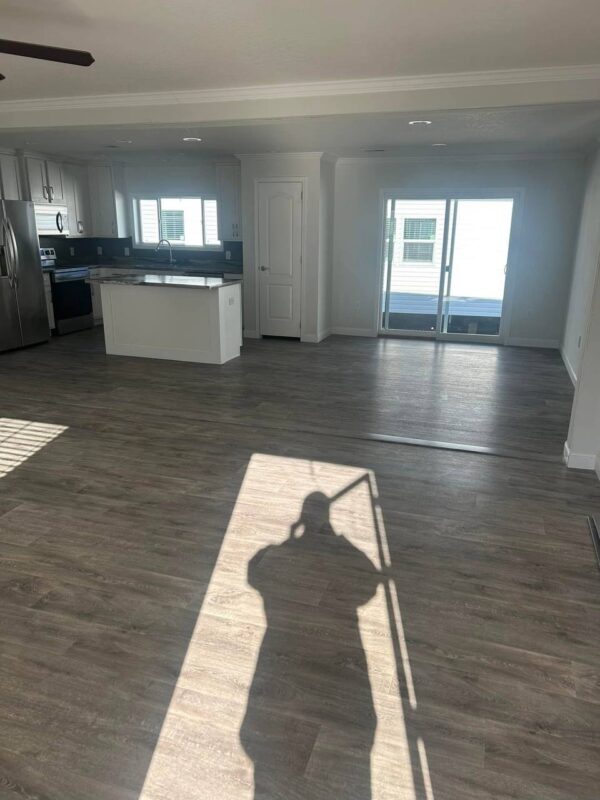 2022 Mobile Home 32x64sqft - 3 Bedroom, 2 Bath - Image 3