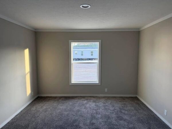 Mobile Home The Shadow 3 Bed 2 Bath. Size 28x60(56). - Image 22