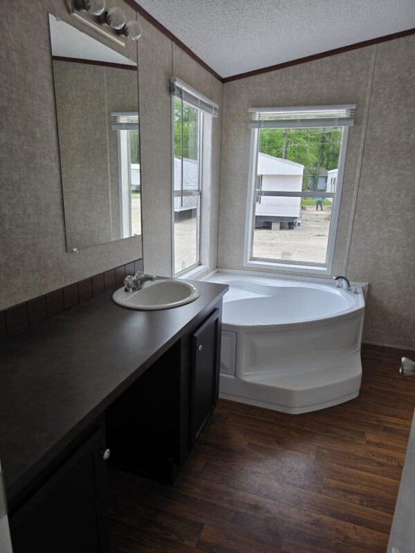 Mobile home 18 × 76sqft, 3bedroom, 2bath - Image 19