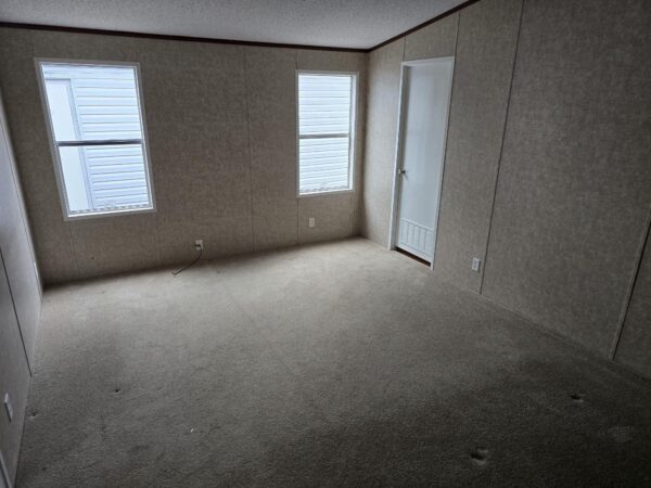 Mobile home 18 × 76sqft, 3bedroom, 2bath - Image 2