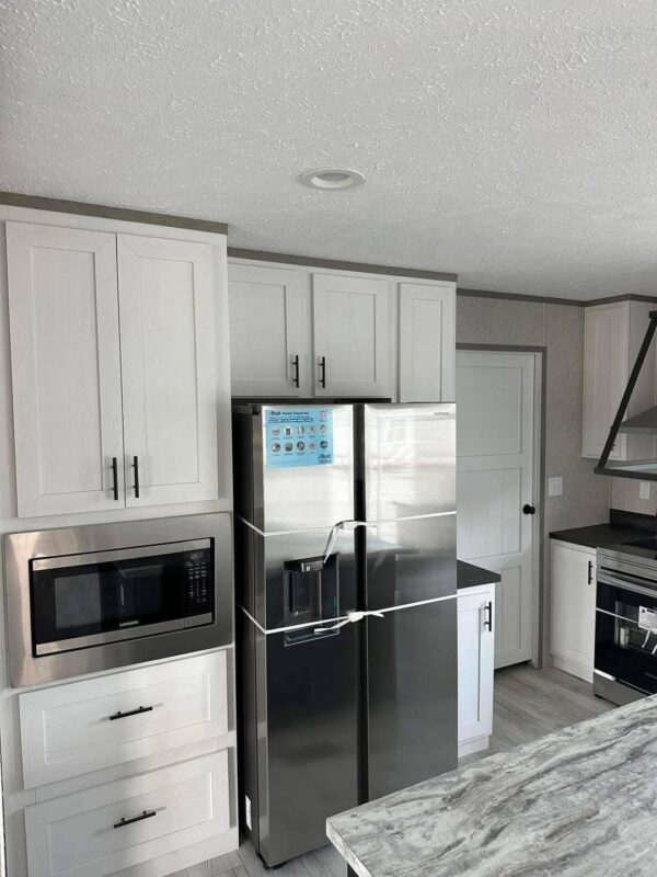 Mobile Home 28x60 (56)sqft 3 Bedroom, 2 Bath - Image 12