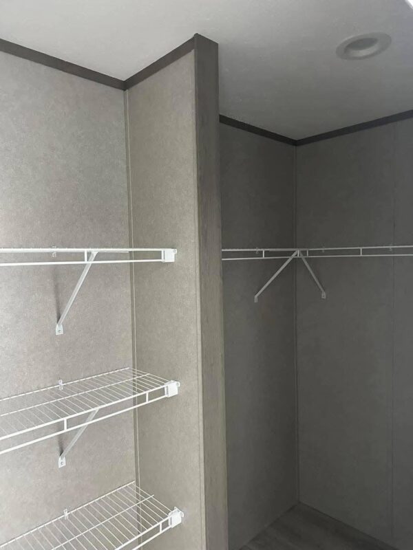 Mobile Home 28x60 (56)sqft 3 Bedroom, 2 Bath - Image 22