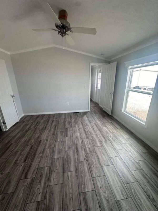 Mobile Home 2 bedrooms 2 bath, 1700sqft - Image 15