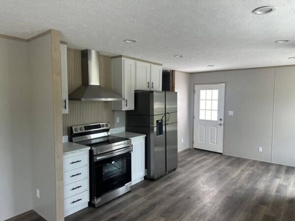 Mobile Home The Hartford 3 Bed 2 Bath. Size 28x44(40)sqft - Image 5