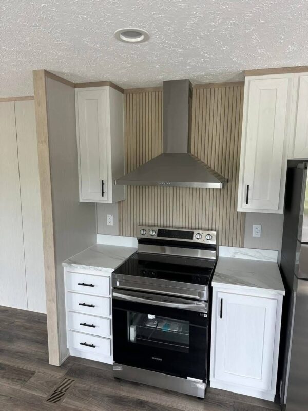 Mobile Home The Hartford 3 Bed 2 Bath. Size 28x44(40)sqft - Image 6