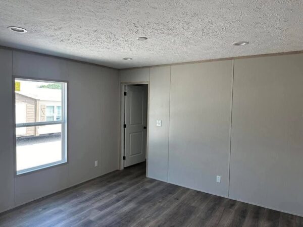 Mobile Home The Hartford 3 Bed 2 Bath. Size 28x44(40)sqft - Image 12