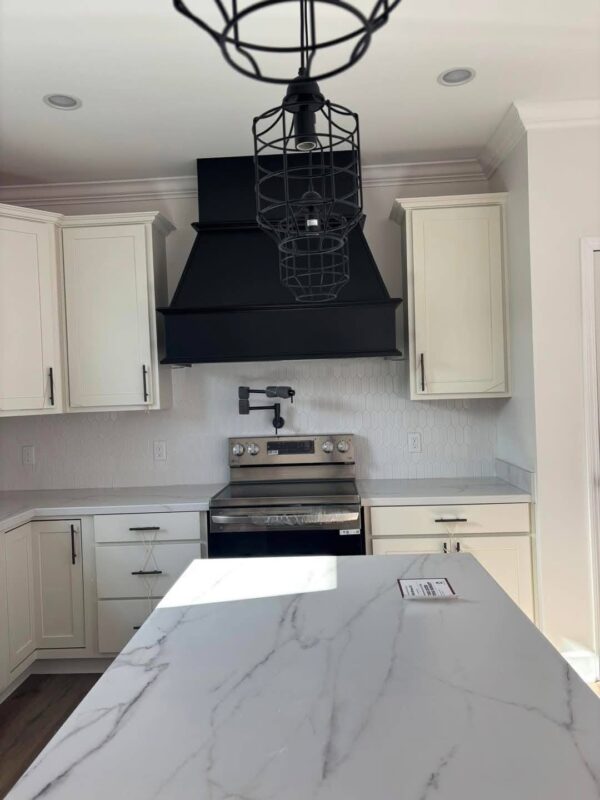 Mobile Home 3 bedrooms 2 baths, 2040sqft - Image 7