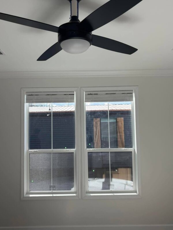 Mobile Home 3 bedrooms 2 baths, 2040sqft - Image 9