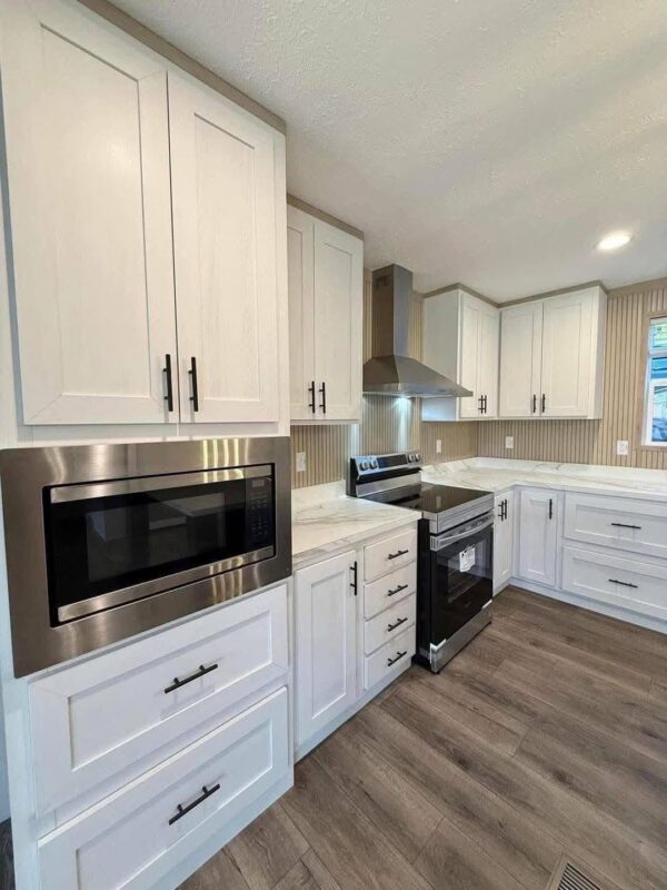 Mobile Home Size 28x56 (over 1,500 Sq Ft!), 3 bedroom 2baths - Image 4