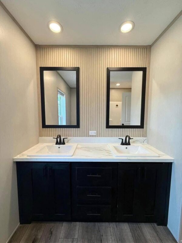 Mobile Home Size 28x56 (over 1,500 Sq Ft!), 3 bedroom 2baths - Image 10