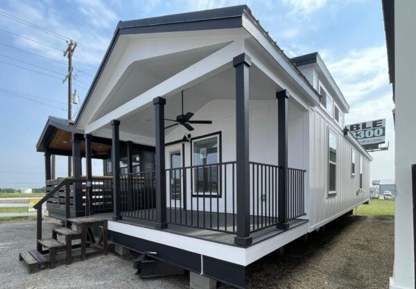Mobile Home, 1 bedroom 1 Bath, 800sqft