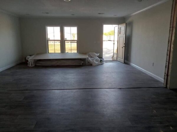 Mobile Home 3 Bedrooms | 2 Bathrooms | 810 Sqft - Image 10