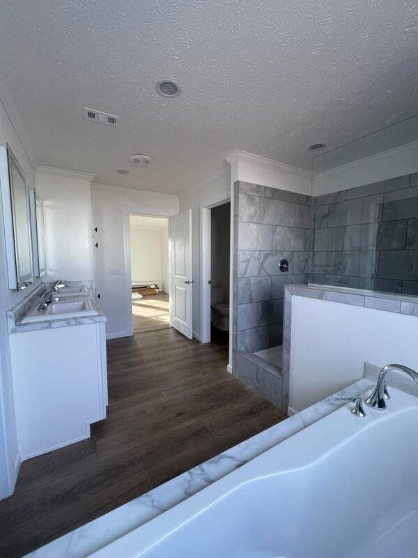 Mobile Home The Winston 4bedroom 2 baths, 2040sqft - Image 15