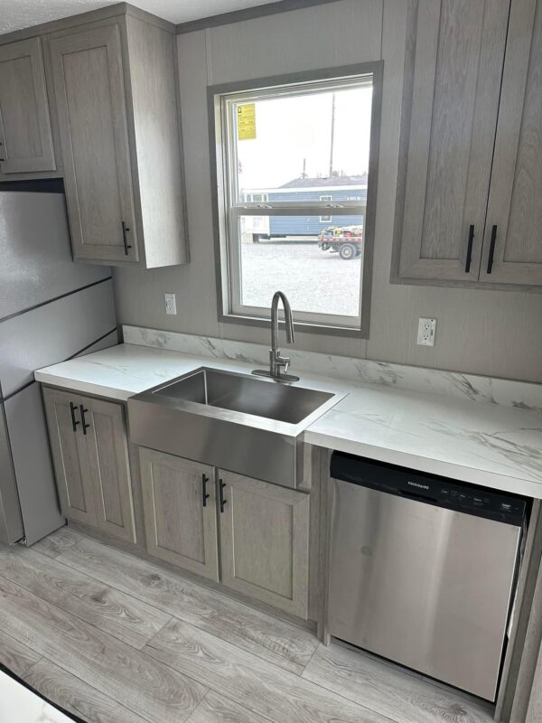 Mobile Home The Diamond 3 Bedroom | 2 Bath | 32 x 64™ (60) - Image 5