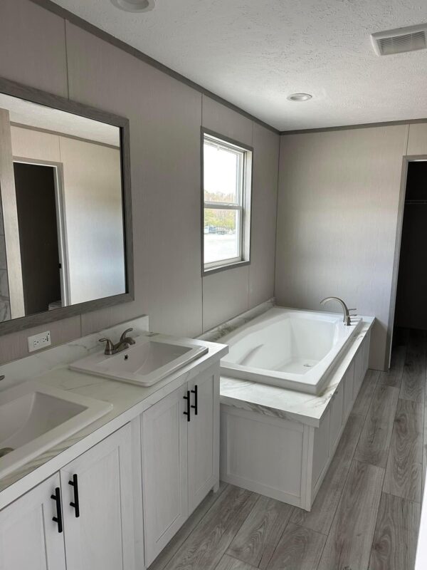 Mobile Home The Diamond 3 Bedroom | 2 Bath | 32 x 64™ (60) - Image 22
