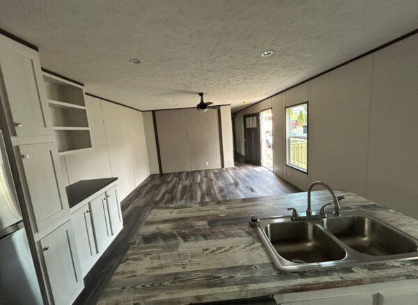 Mobile Home 3bedroom 2baths 1140sqft - Image 3