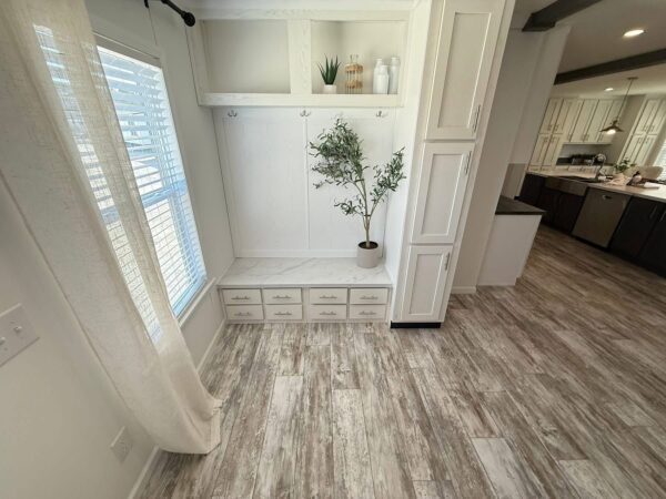 Mobile Home 4bedroom 2 Bath - Image 11