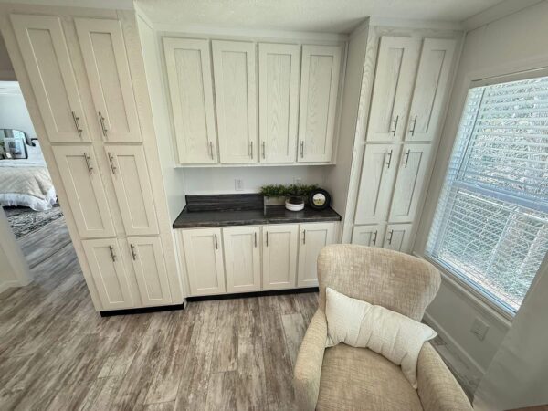 Mobile Home 4bedroom 2 Bath - Image 12