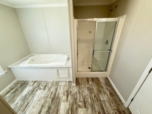 Mobile Home 4bedroom 2 Bath - Image 16