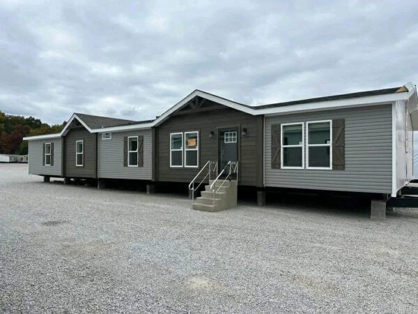 Mobile Home The Presley 4bedroom 3 bath sqft 32’ X  82’ - Image 2