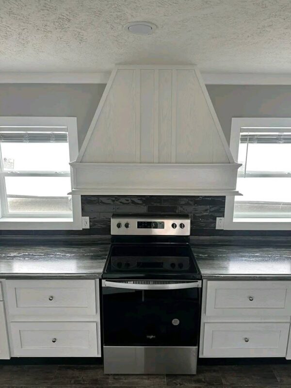 Mobile Home The Presley 4bedroom 3 bath sqft 32’ X  82’ - Image 9