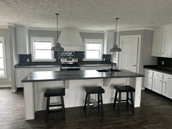 Mobile Home The Presley 4bedroom 3 bath sqft 32’ X  82’ - Image 10